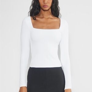 Aritzia White Contour Squareneck Longsleeve | Size Medium